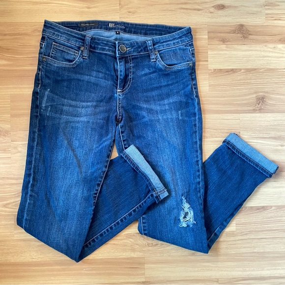 Kut from the Kloth Catherine Boyfriend Distressed Mid Rise Medium Jeans Sz 6 - Picture 1 of 10